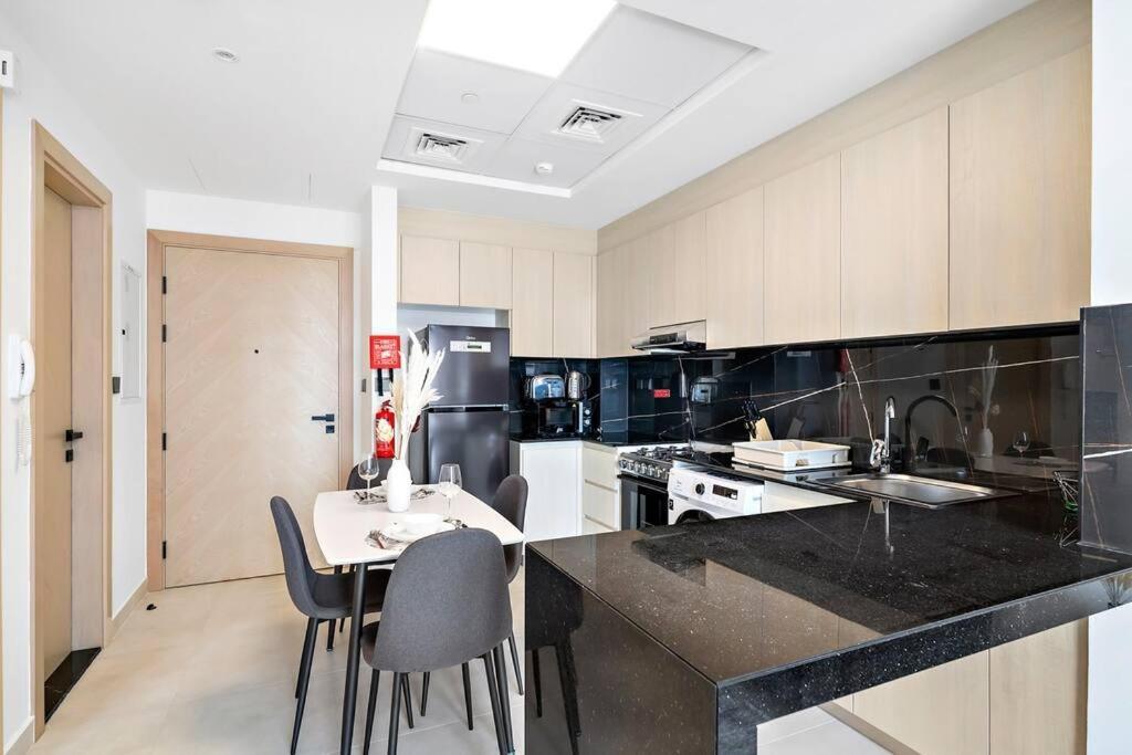 Apartment Family-friendly 1 Bedroom In Jvc Dubai